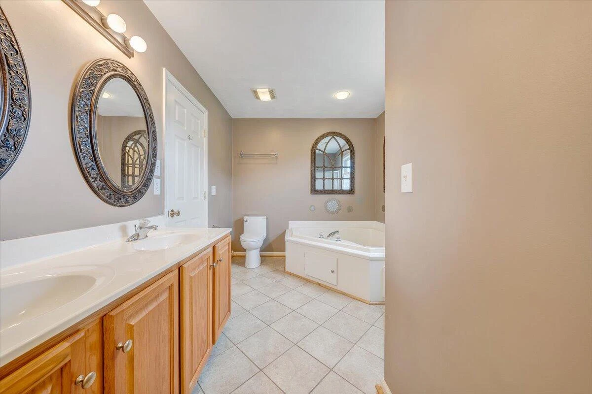 83 Michelle LN - Photo 32