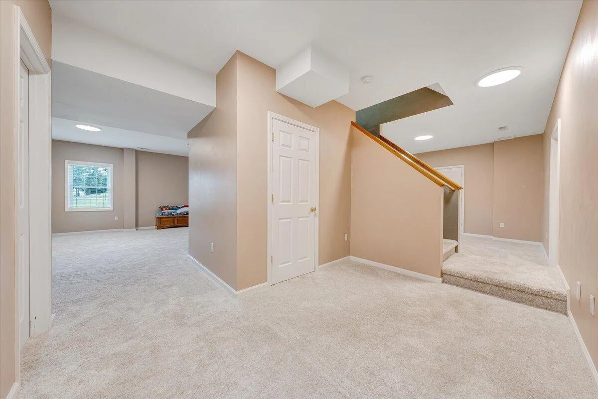 83 Michelle LN - Photo 48