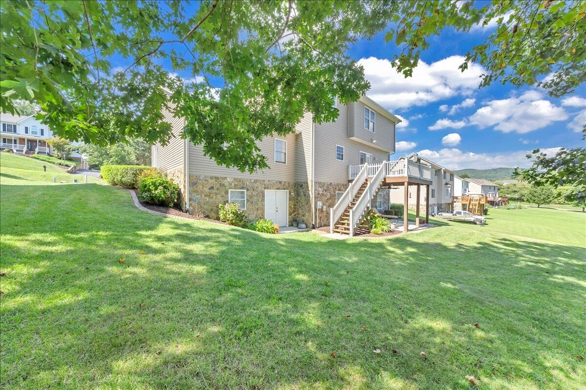 83 Michelle LN - Photo 58