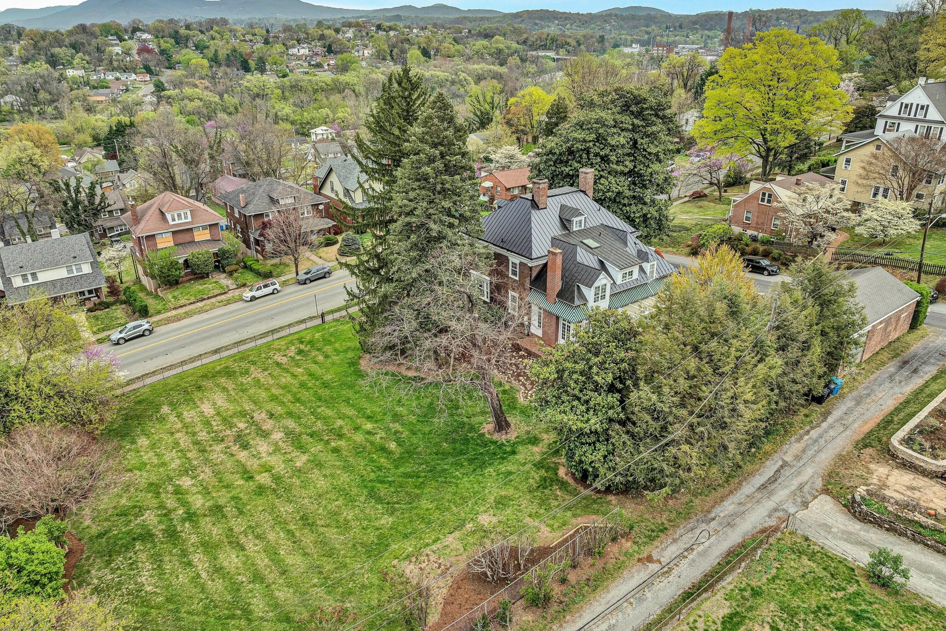 0 Walnut AVE SE - Photo 5
