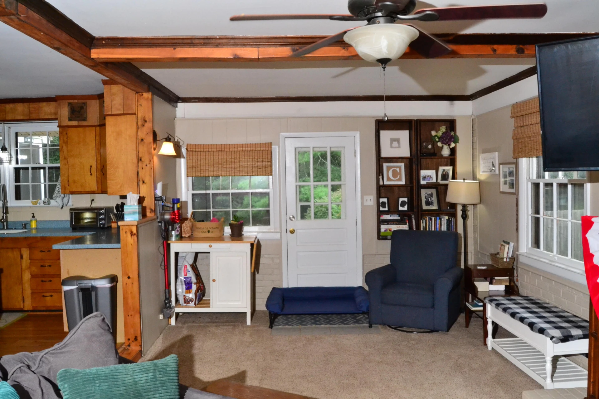 1276 Dennis LN - Photo 12