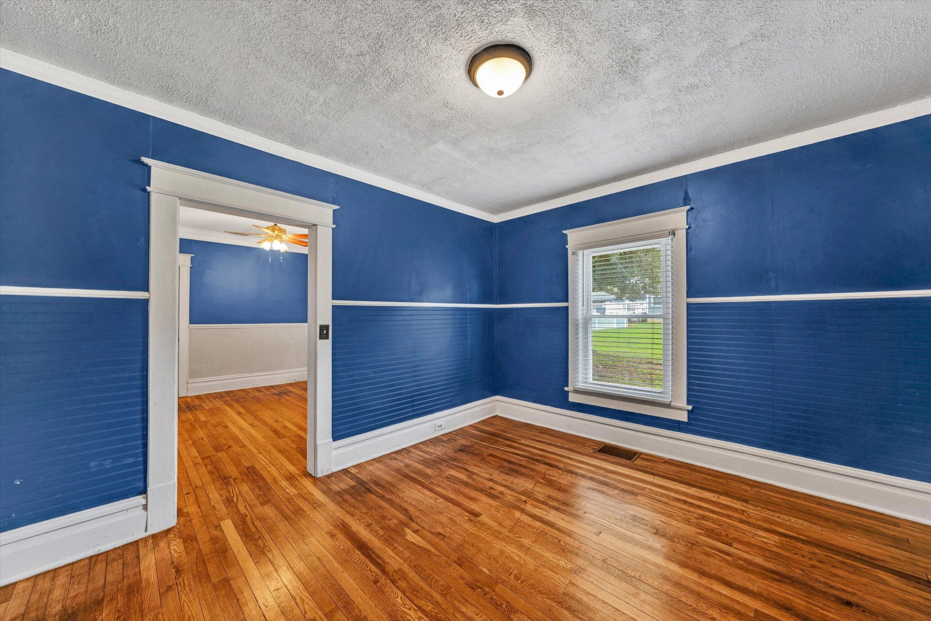 1703 Springfield AVE - Photo 12