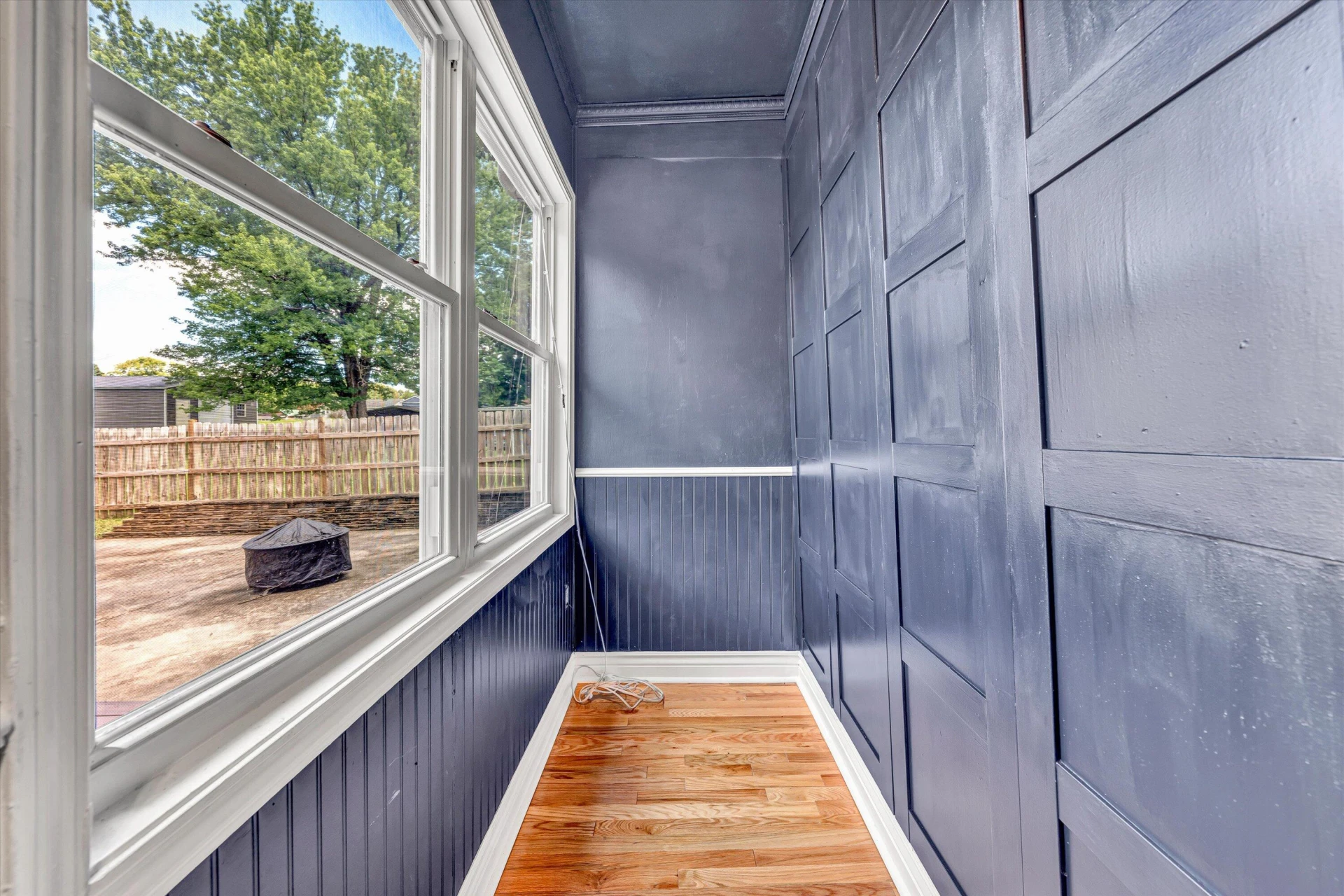 1703 Springfield AVE - Photo 23