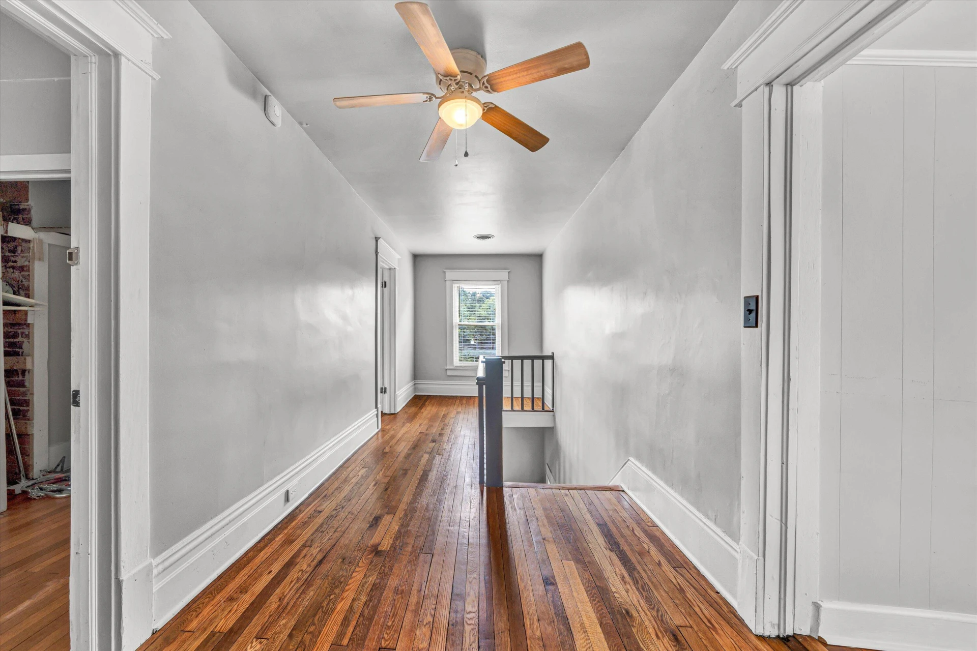 1703 Springfield AVE - Photo 24