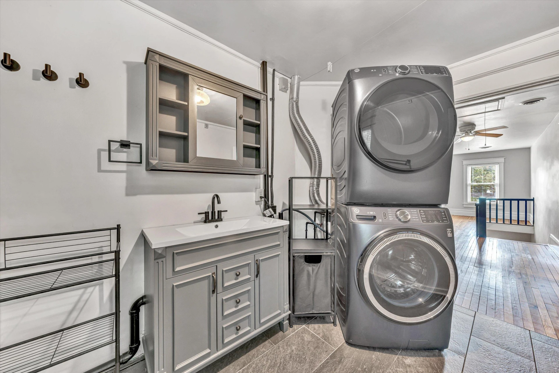 1703 Springfield AVE - Photo 31