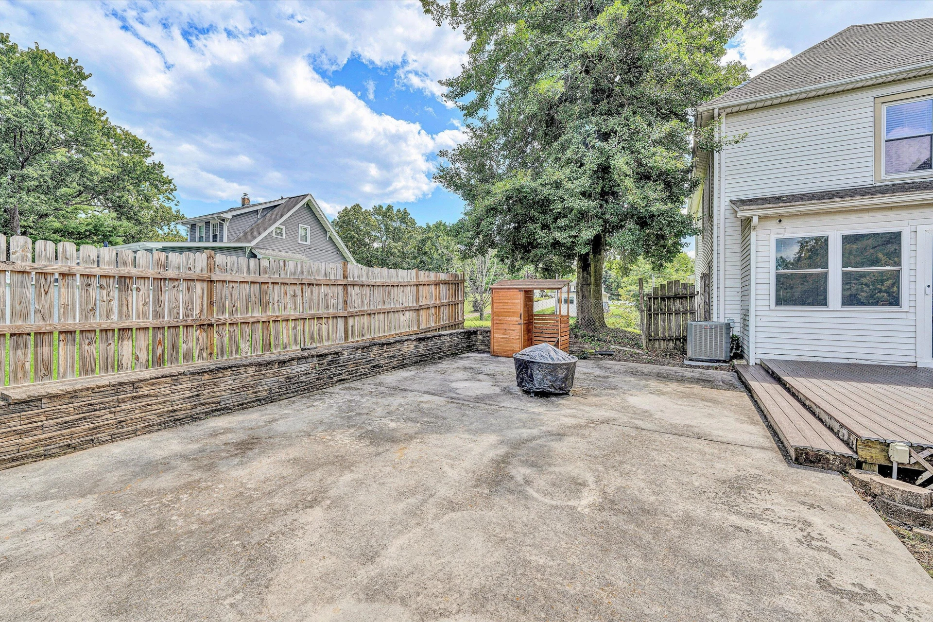 1703 Springfield AVE - Photo 39