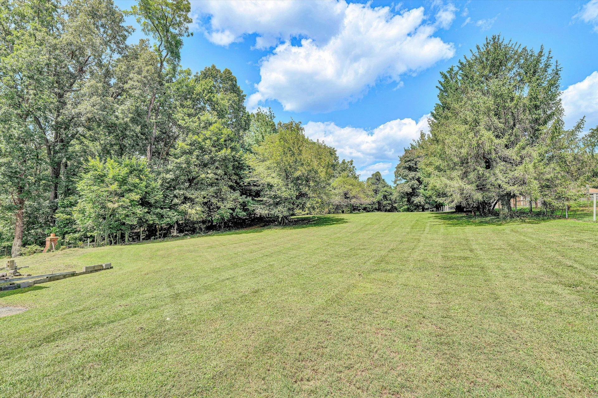 1703 Springfield AVE - Photo 41