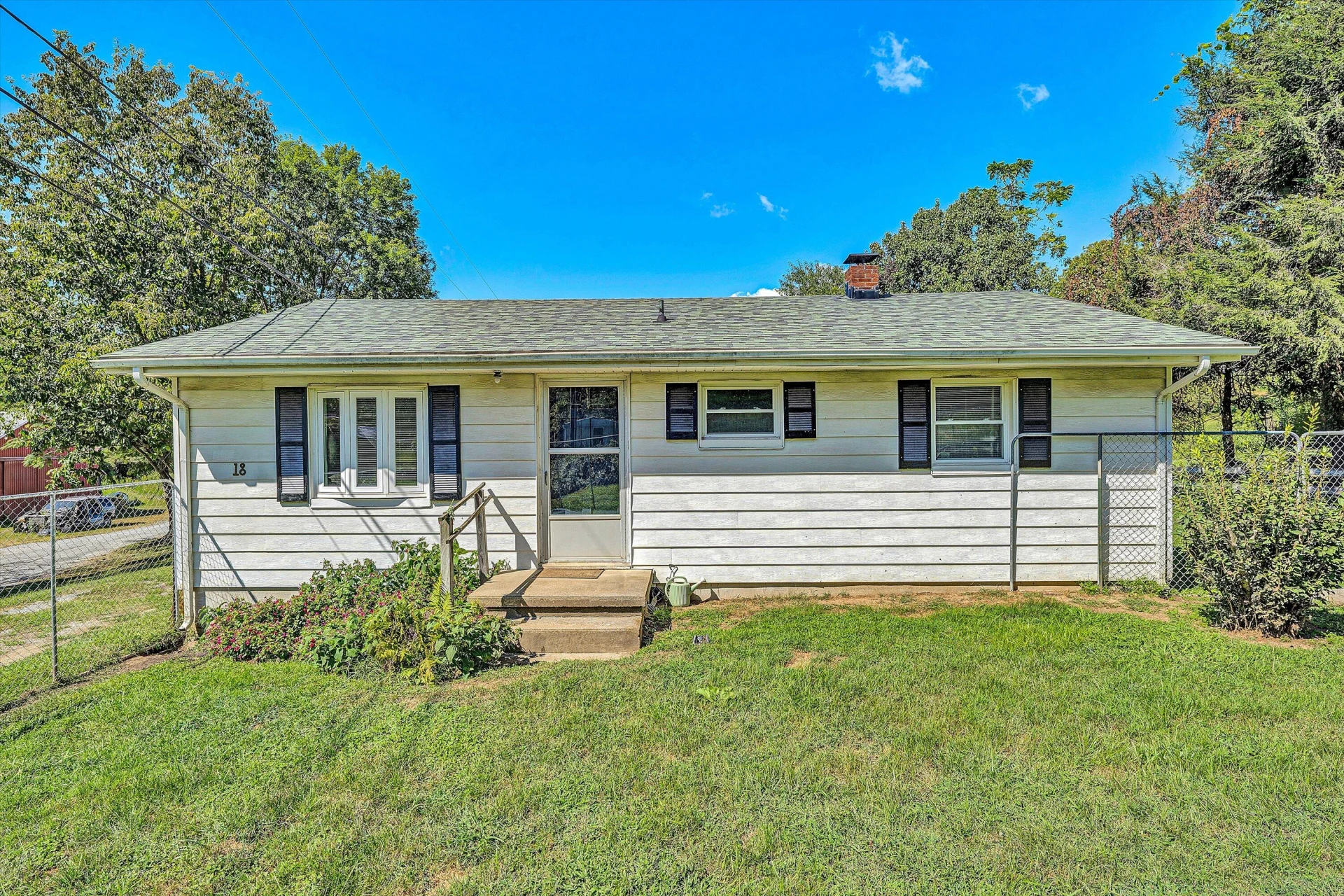 18 Ivory Creek LN