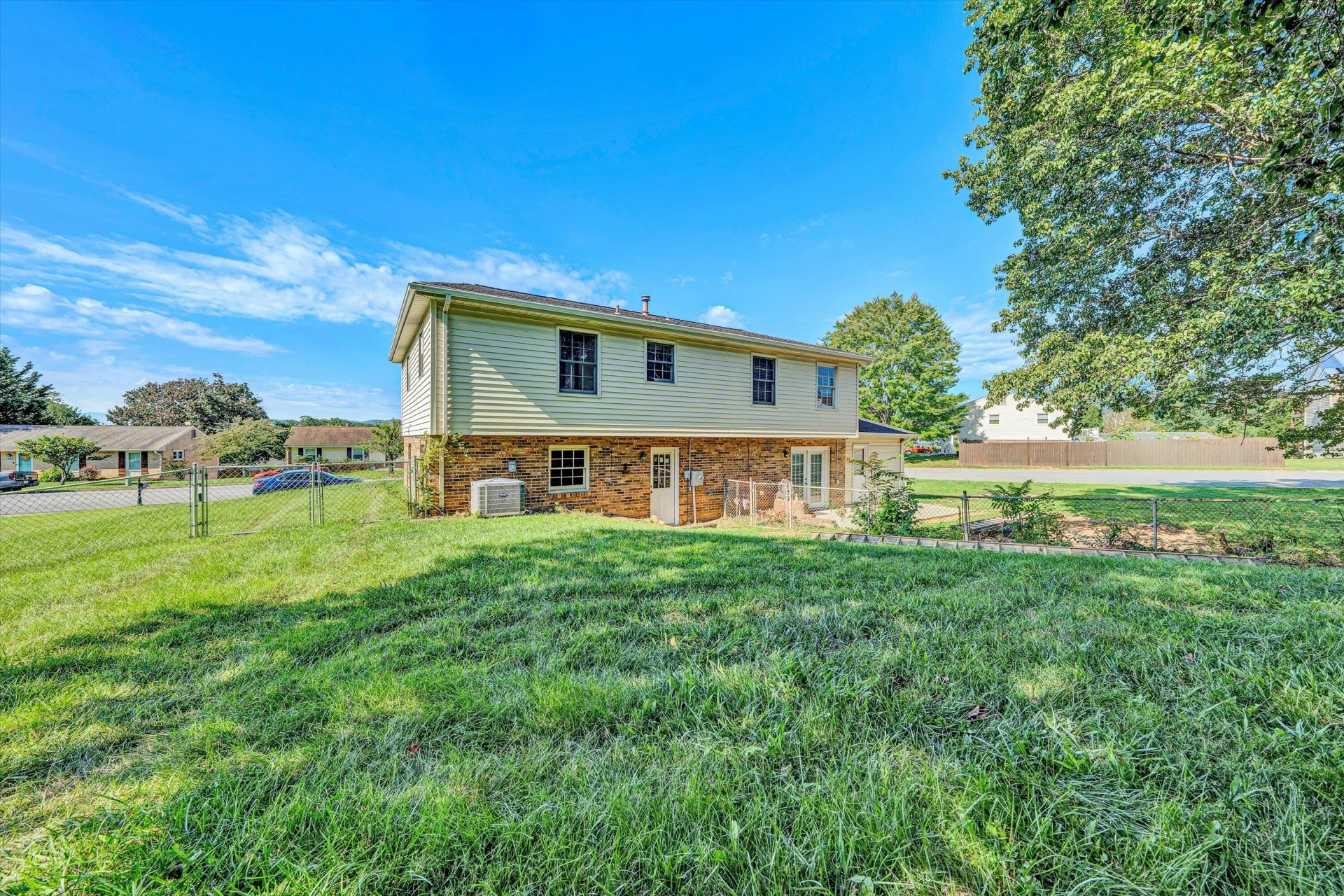 5459 North Lake DR - Photo 29