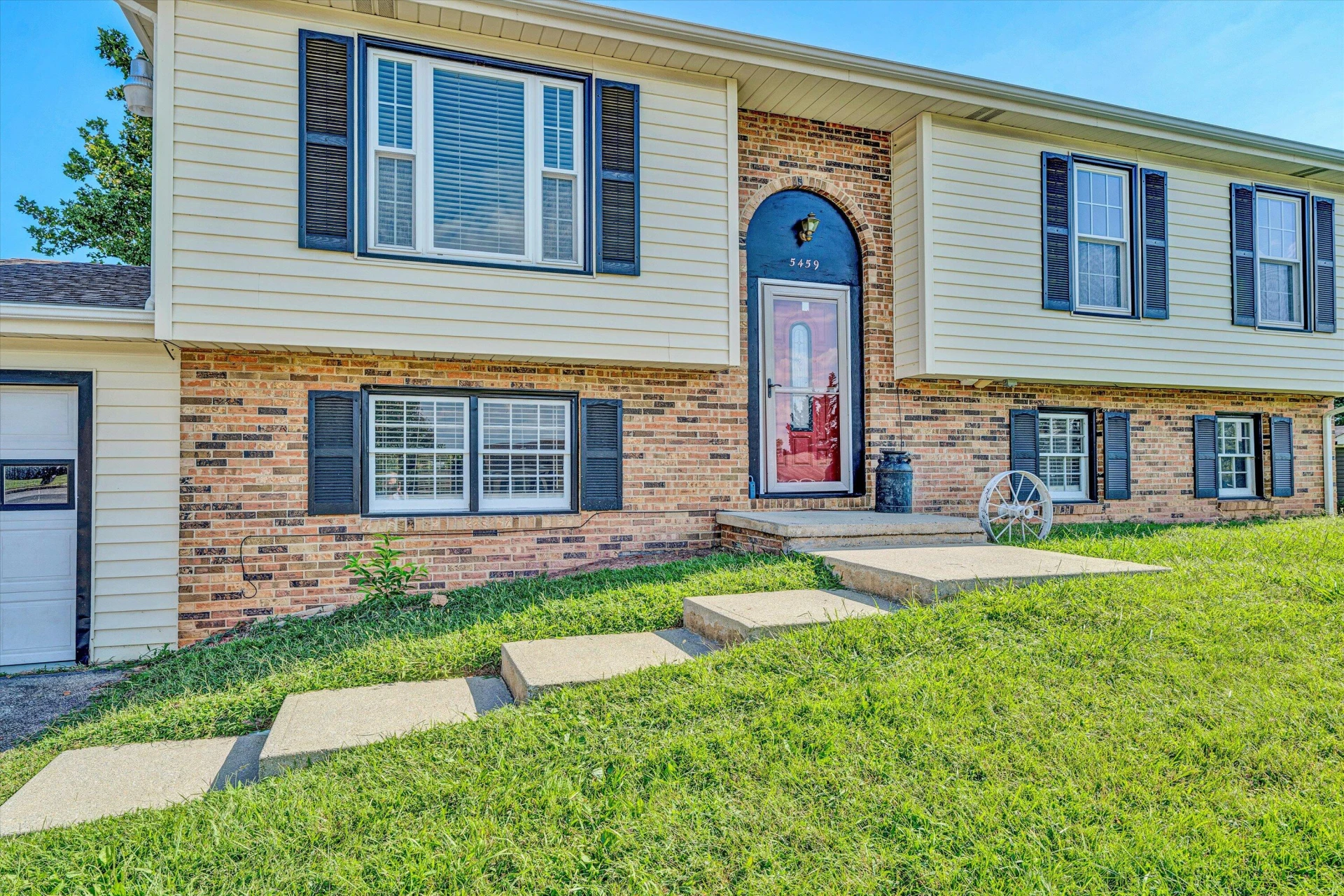 5459 North Lake DR - Photo 5