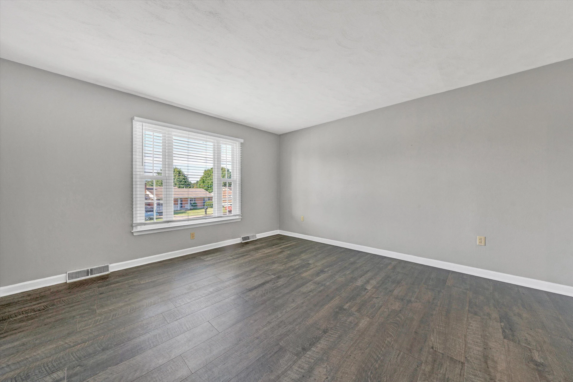 5459 North Lake DR - Photo 7