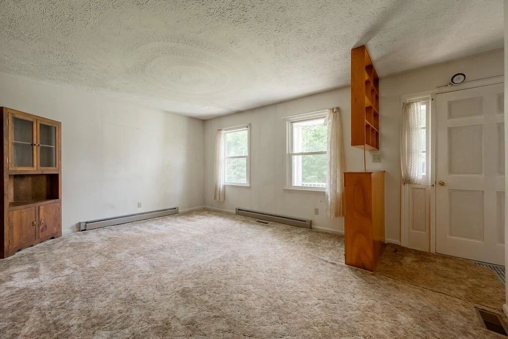 1838 Cascade DR - Photo 11