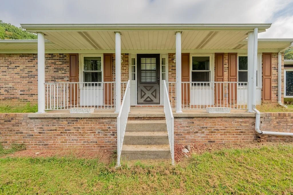 1838 Cascade DR - Photo 8