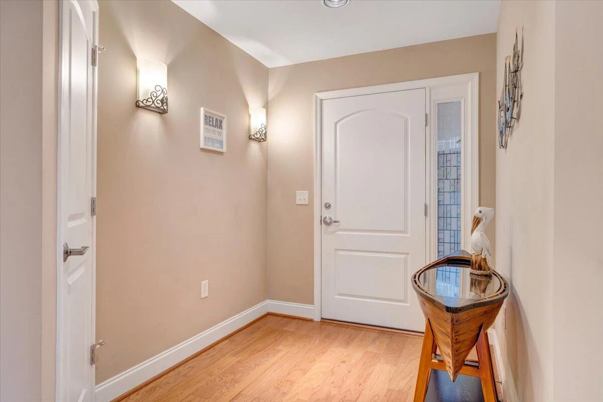 100 Bridgewater Pointe PL #302 - Photo 3