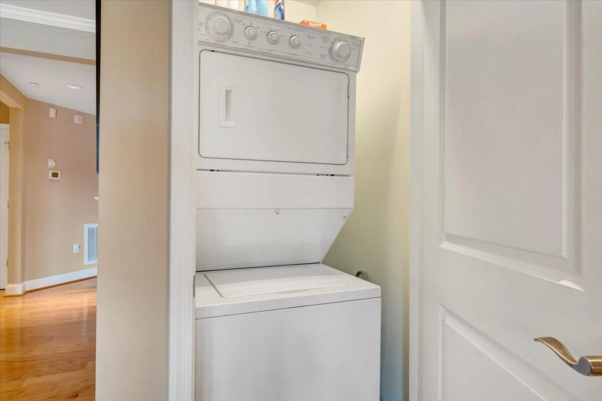 100 Bridgewater Pointe PL #302 - Photo 41