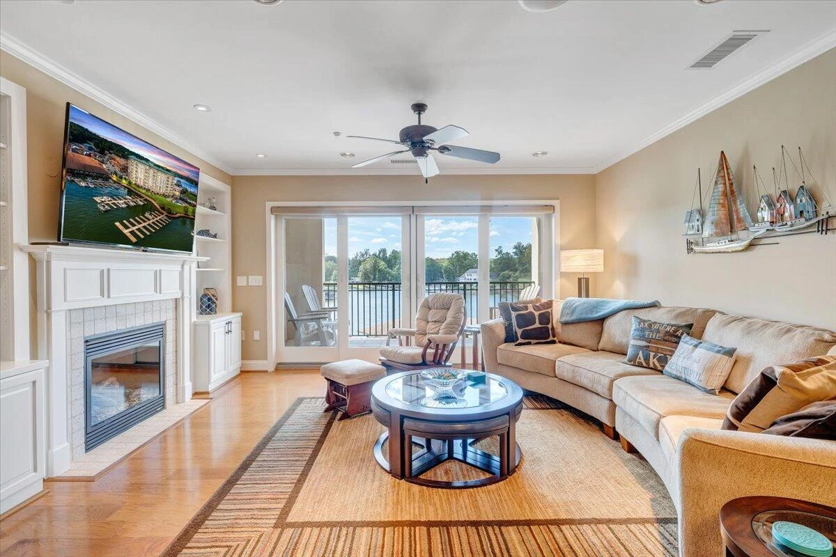 100 Bridgewater Pointe PL #302 - Photo 5