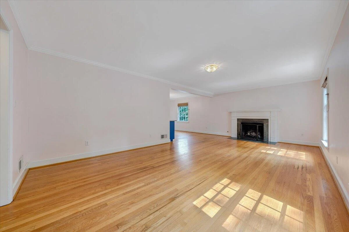 3135 West Ridge RD SW - Photo 5