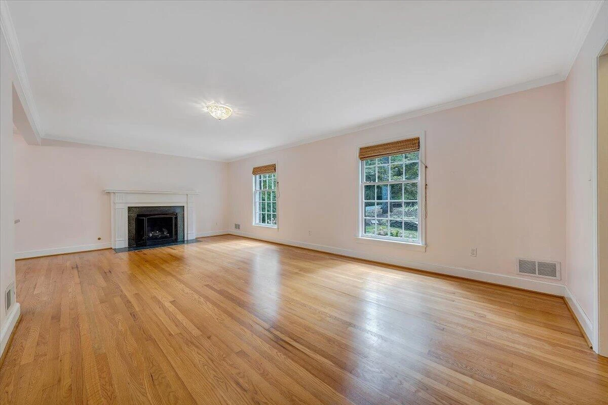 3135 West Ridge RD SW - Photo 6
