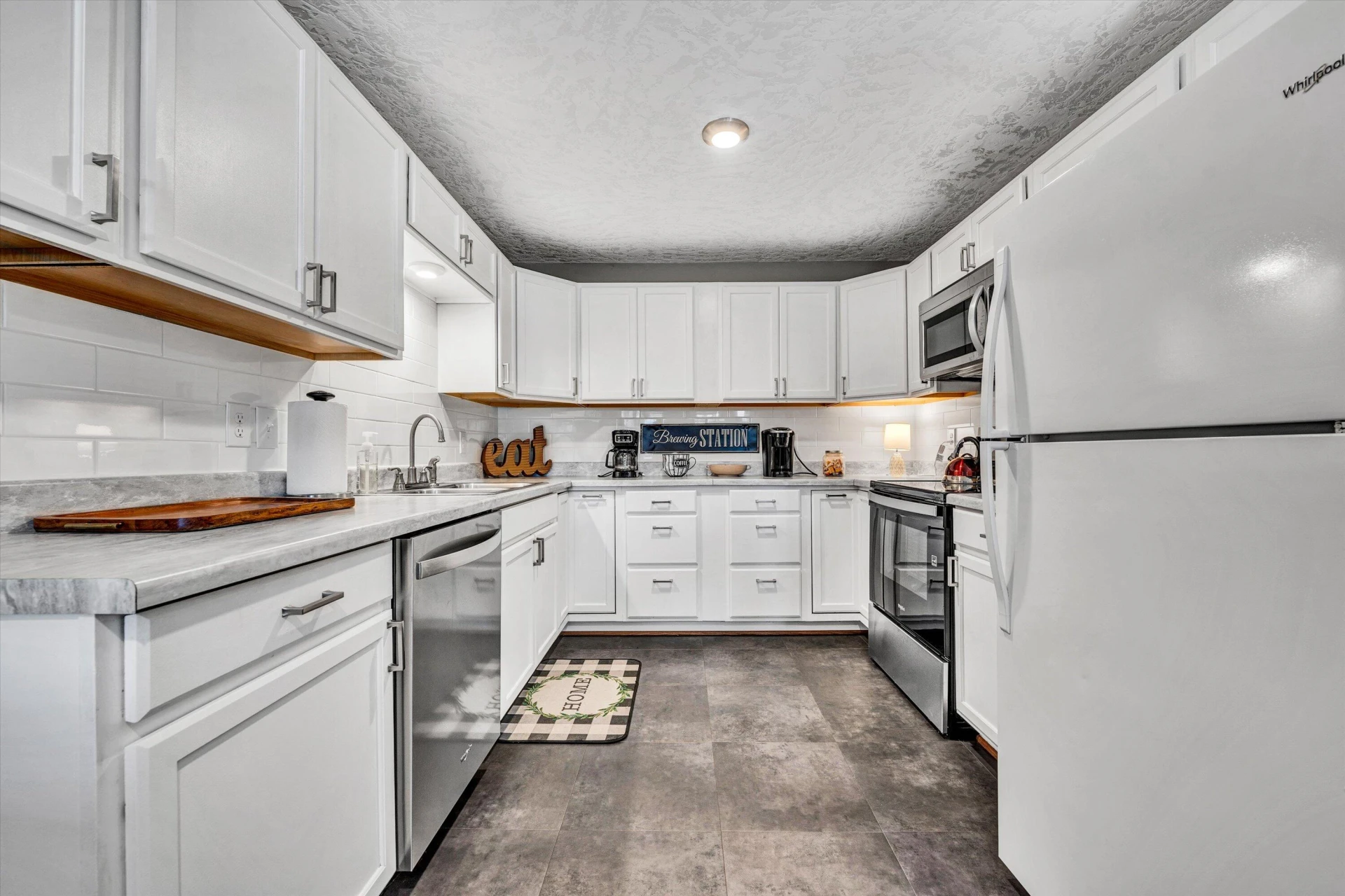946 Ashland AVE - Photo 23