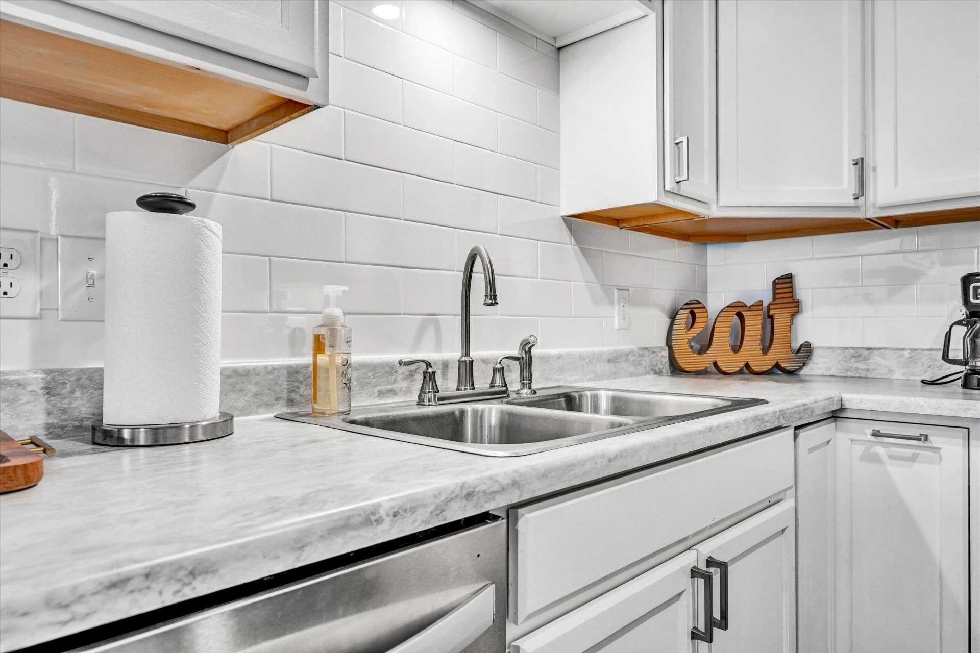 946 Ashland AVE - Photo 24