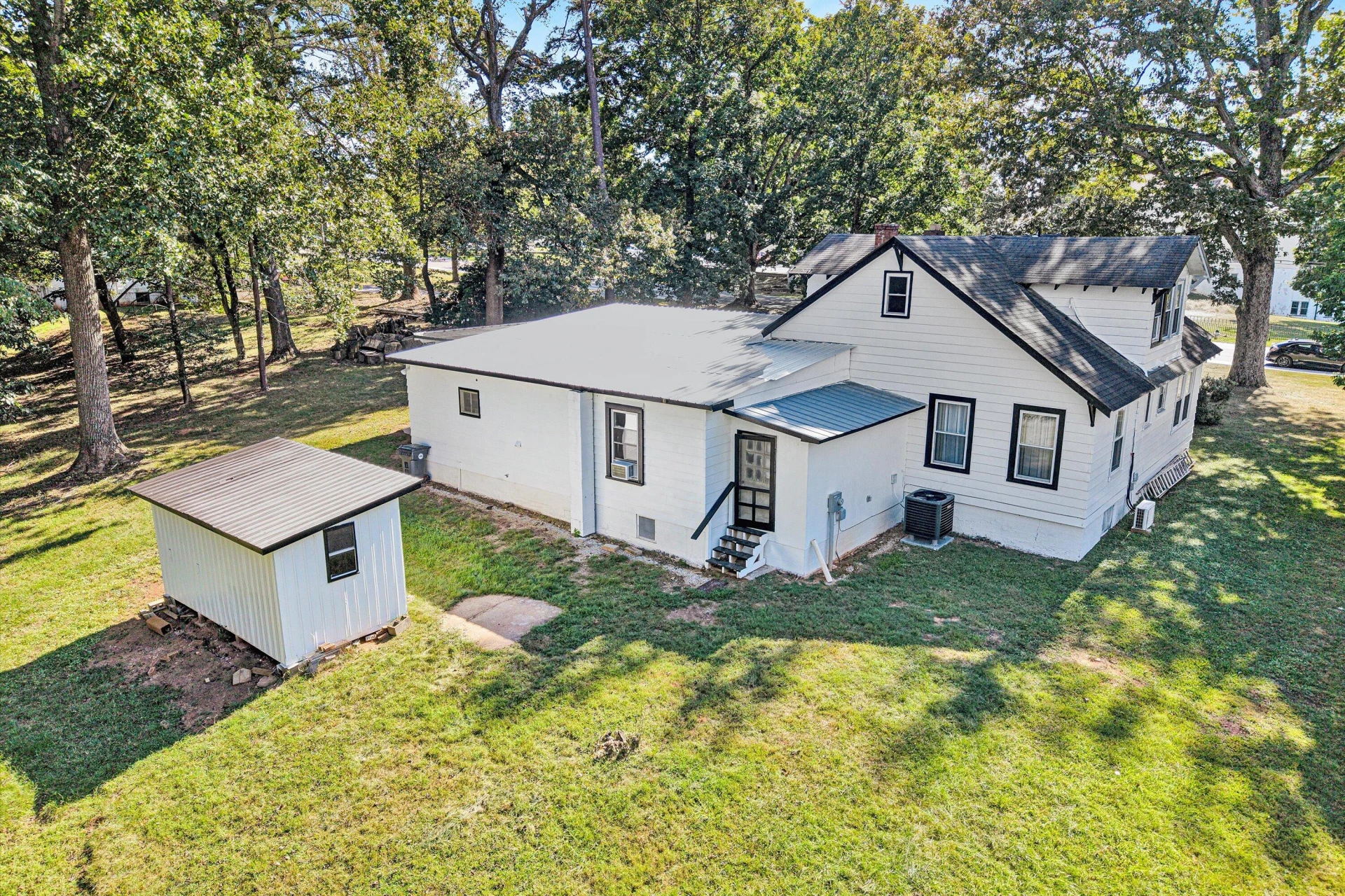 946 Ashland AVE - Photo 46