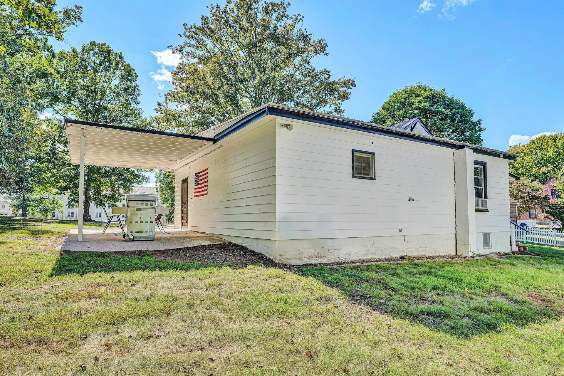 946 Ashland AVE - Photo 49