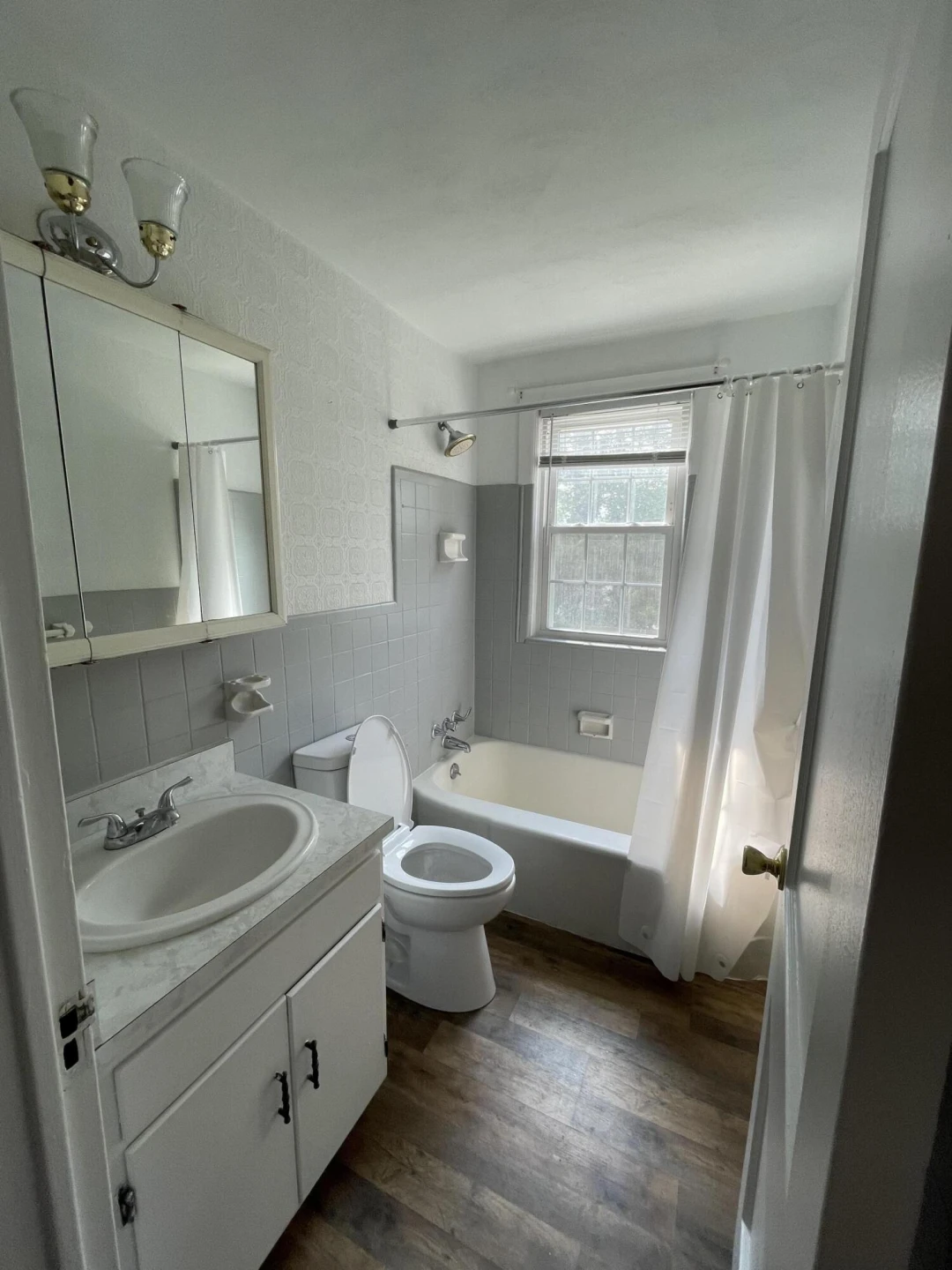 2419 Longview AVE SW #11 - Photo 11