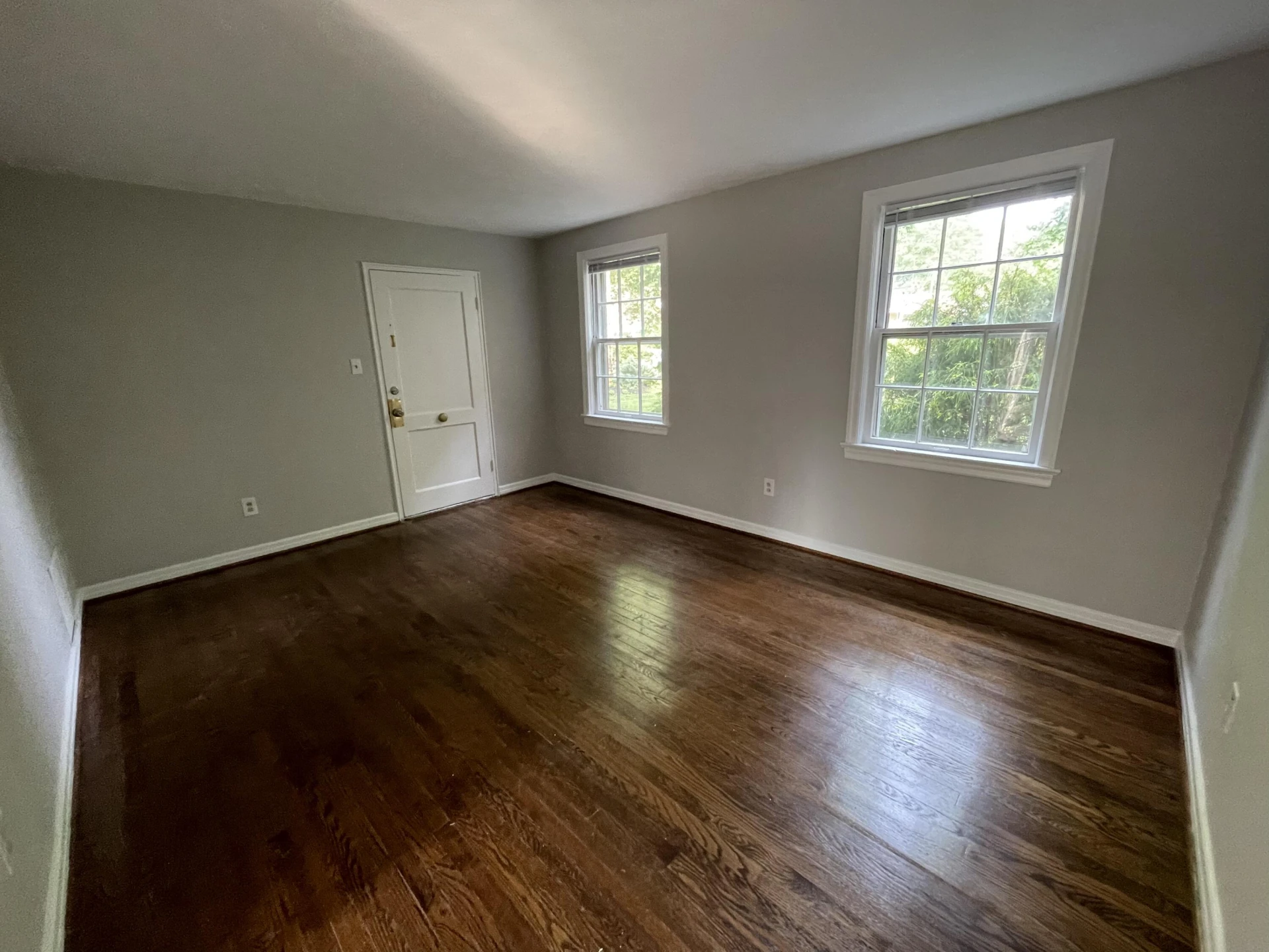 2419 Longview AVE SW #11 - Photo 2