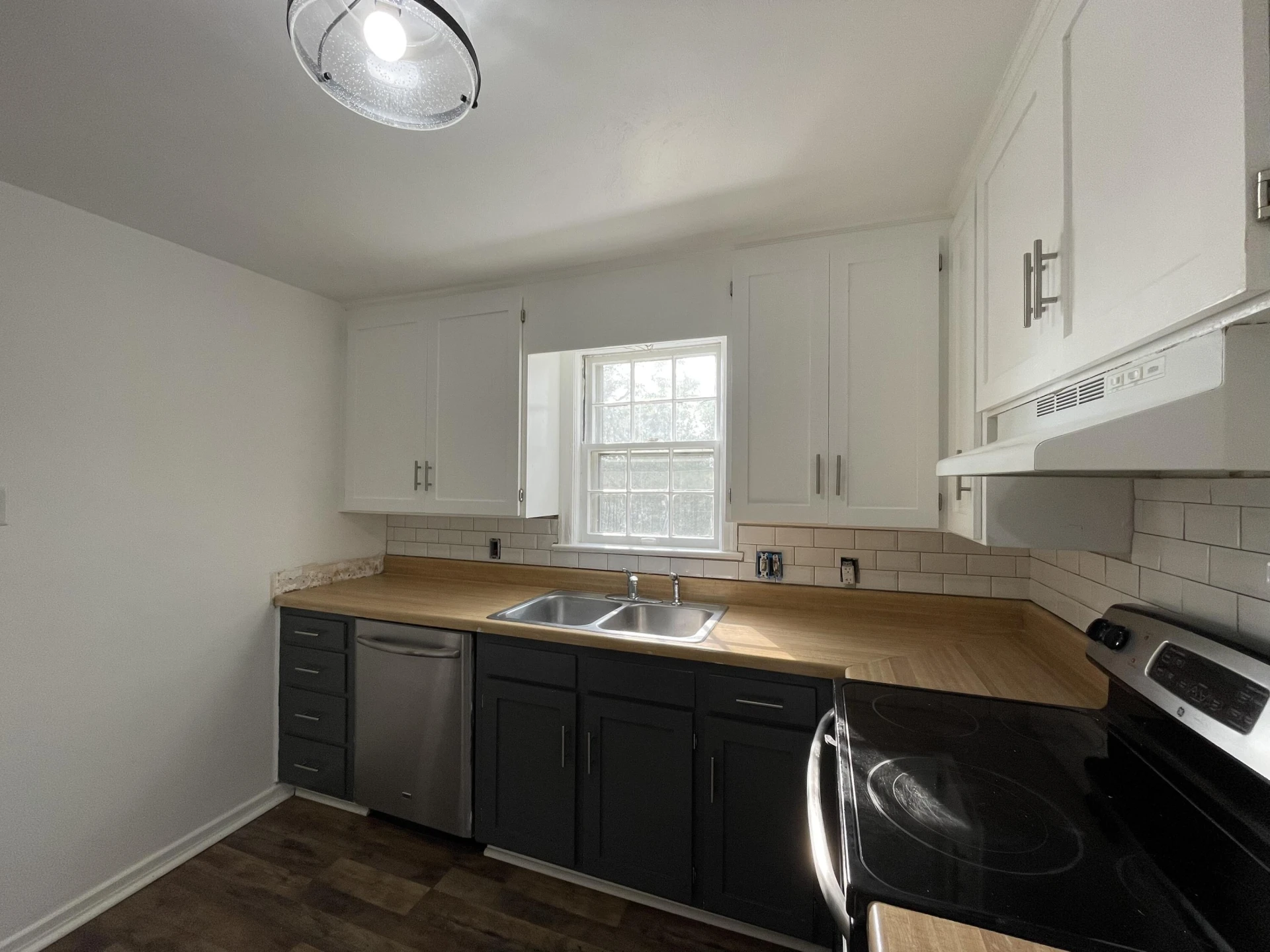 2419 Longview AVE SW #11 - Photo 4