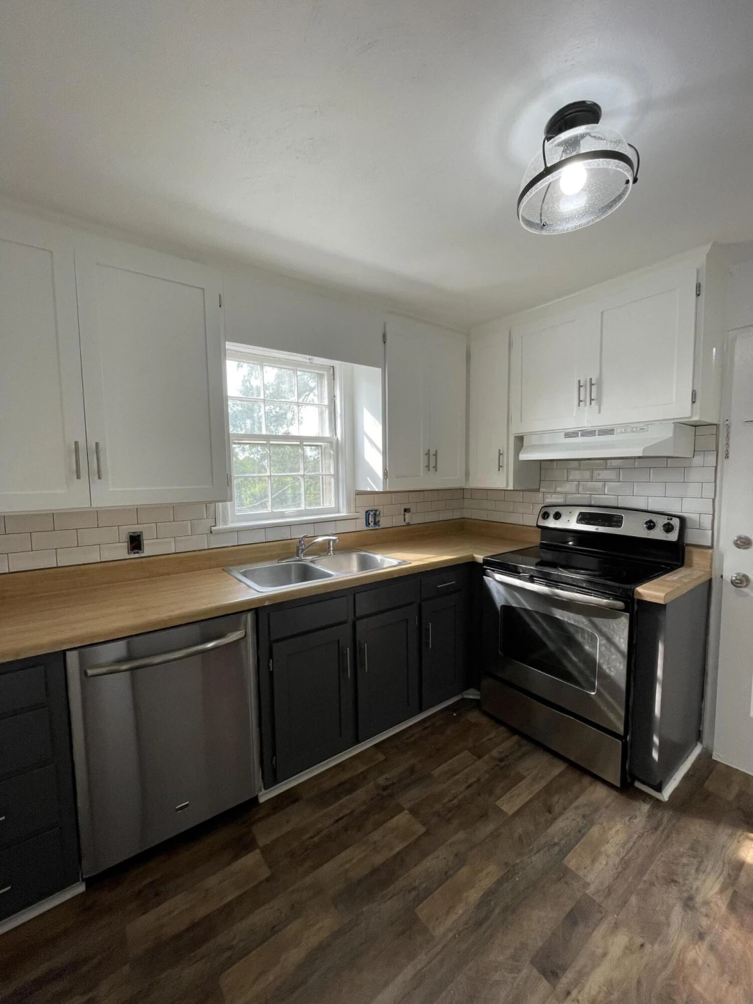 2419 Longview AVE SW #11 - Photo 5