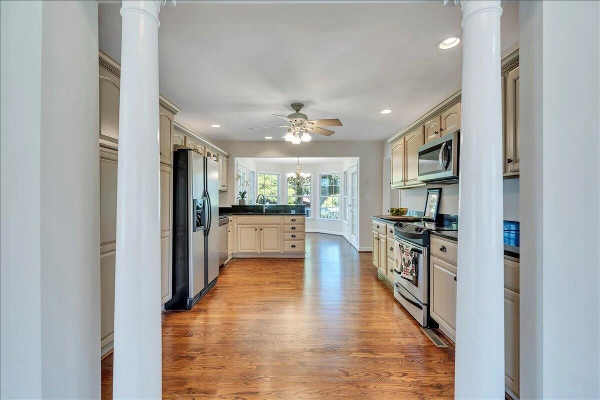 6510 Brookfield RD - Photo 33