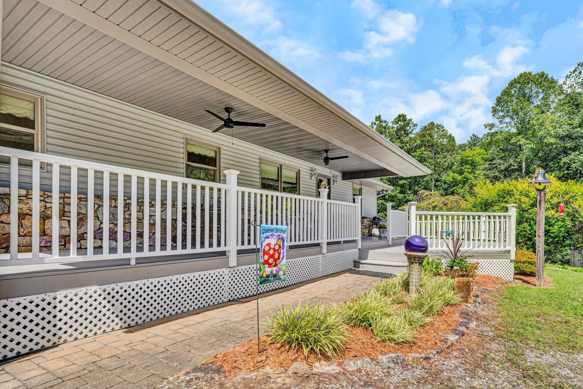 228 Artesian LN - Photo 19