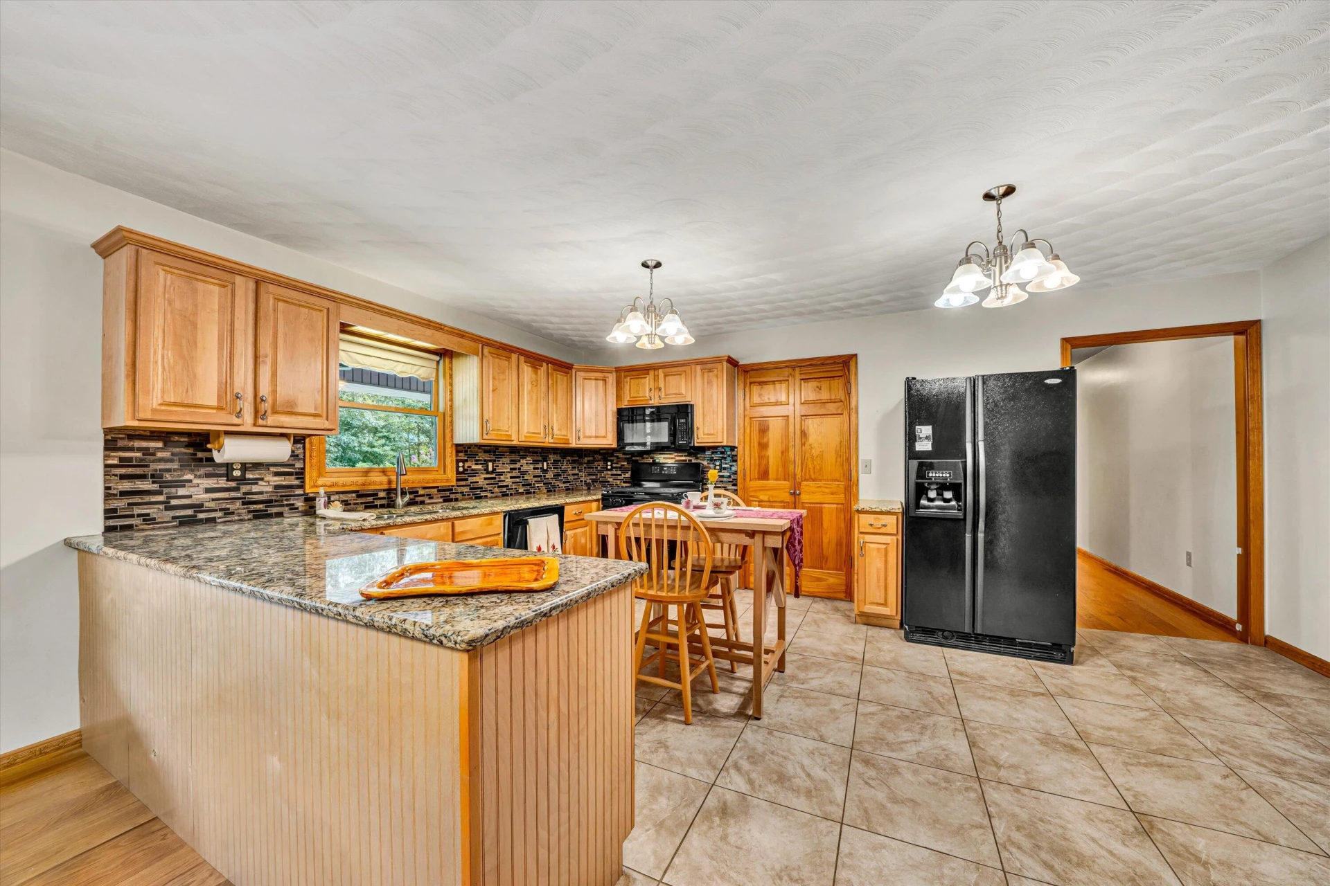 228 Artesian LN - Photo 34