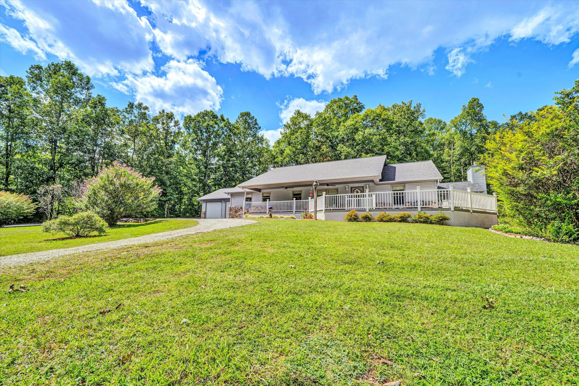 228 Artesian LN - Photo 4