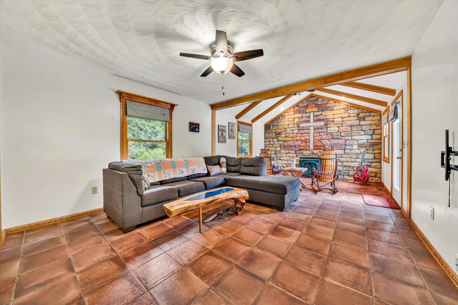 228 Artesian LN - Photo 45
