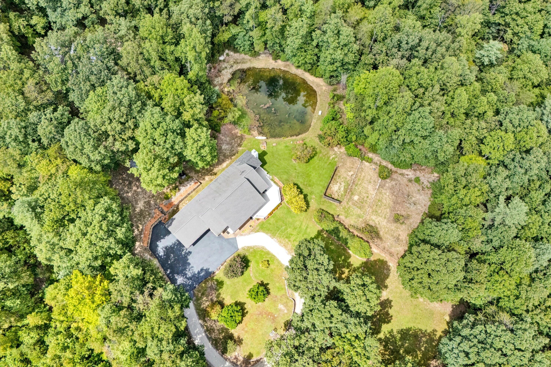 228 Artesian LN - Photo 6