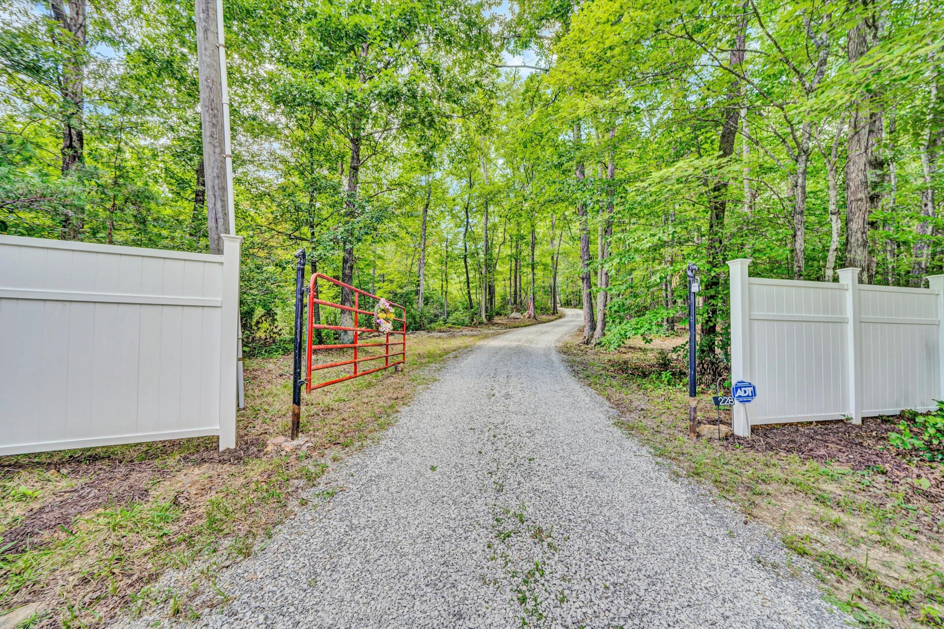 228 Artesian LN - Photo 84