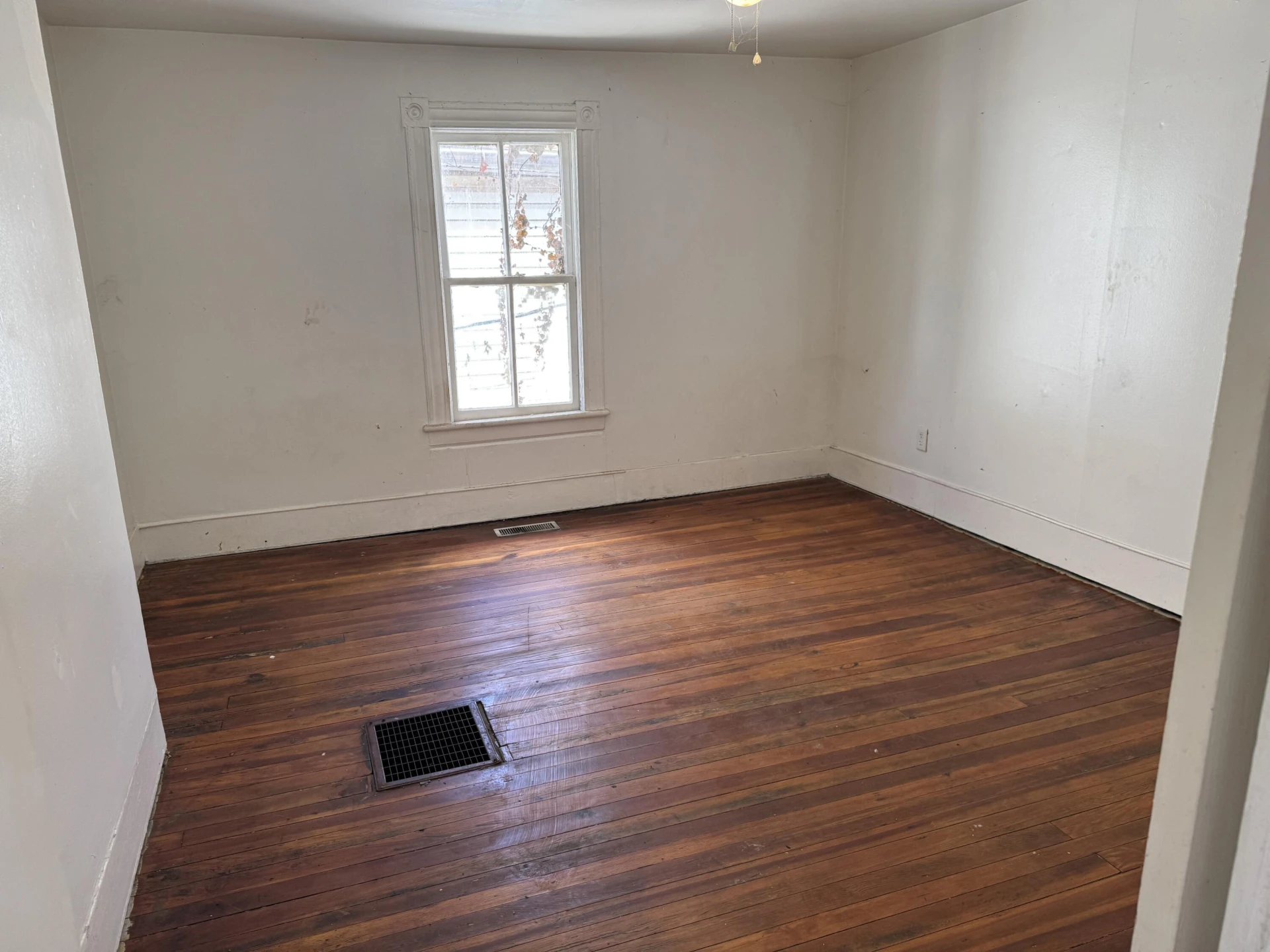 127 Patton AVE NW - Photo 18