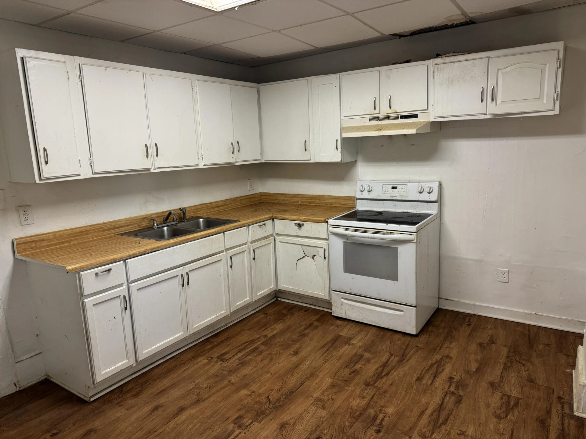 127 Patton AVE NW - Photo 8
