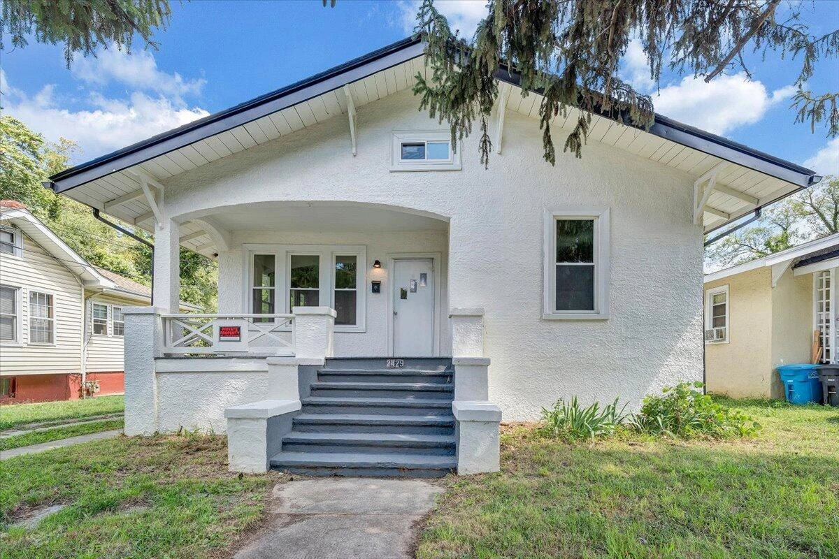 2429 Massachusetts AVE NW