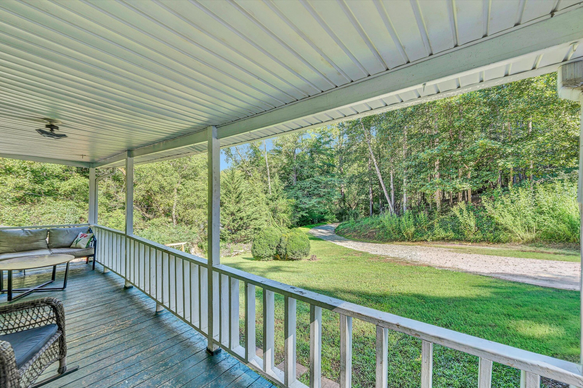 4152 Carr Rouse RD - Photo 16