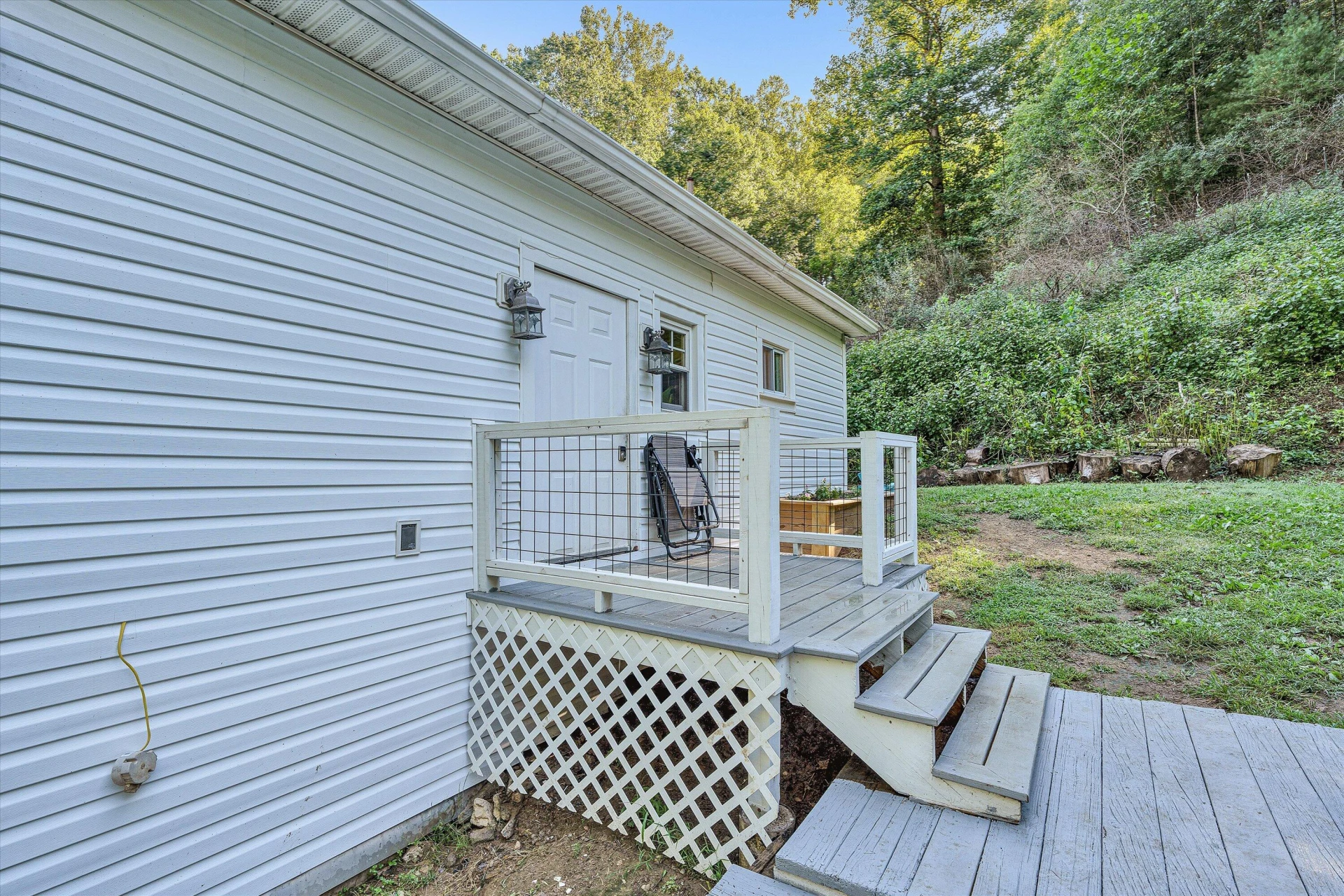 4152 Carr Rouse RD - Photo 21