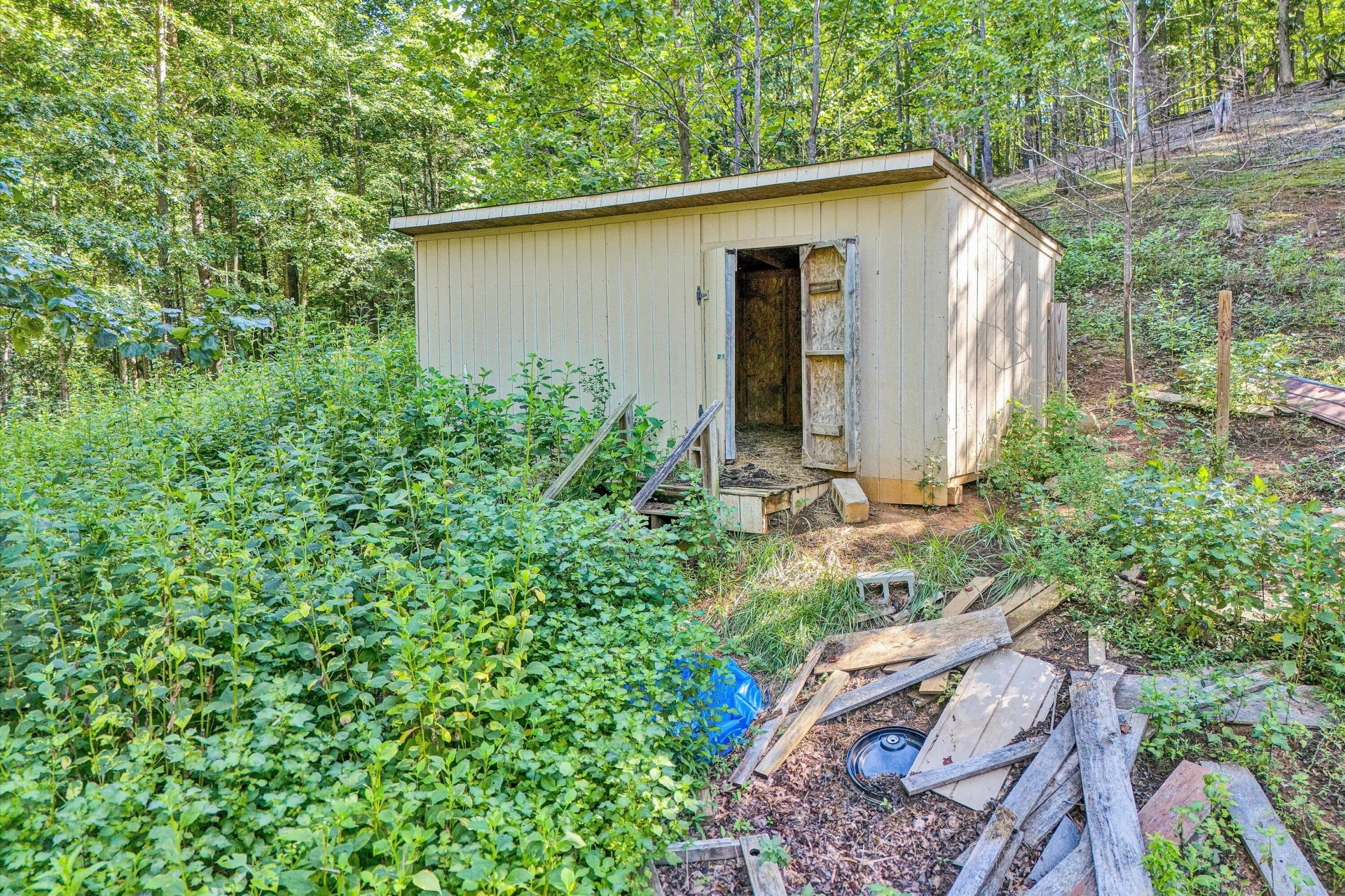 4152 Carr Rouse RD - Photo 38