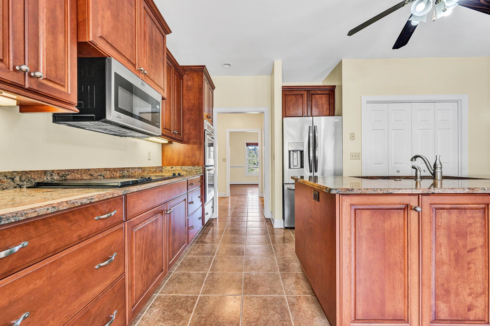 370 Saddlewood DR - Photo 10