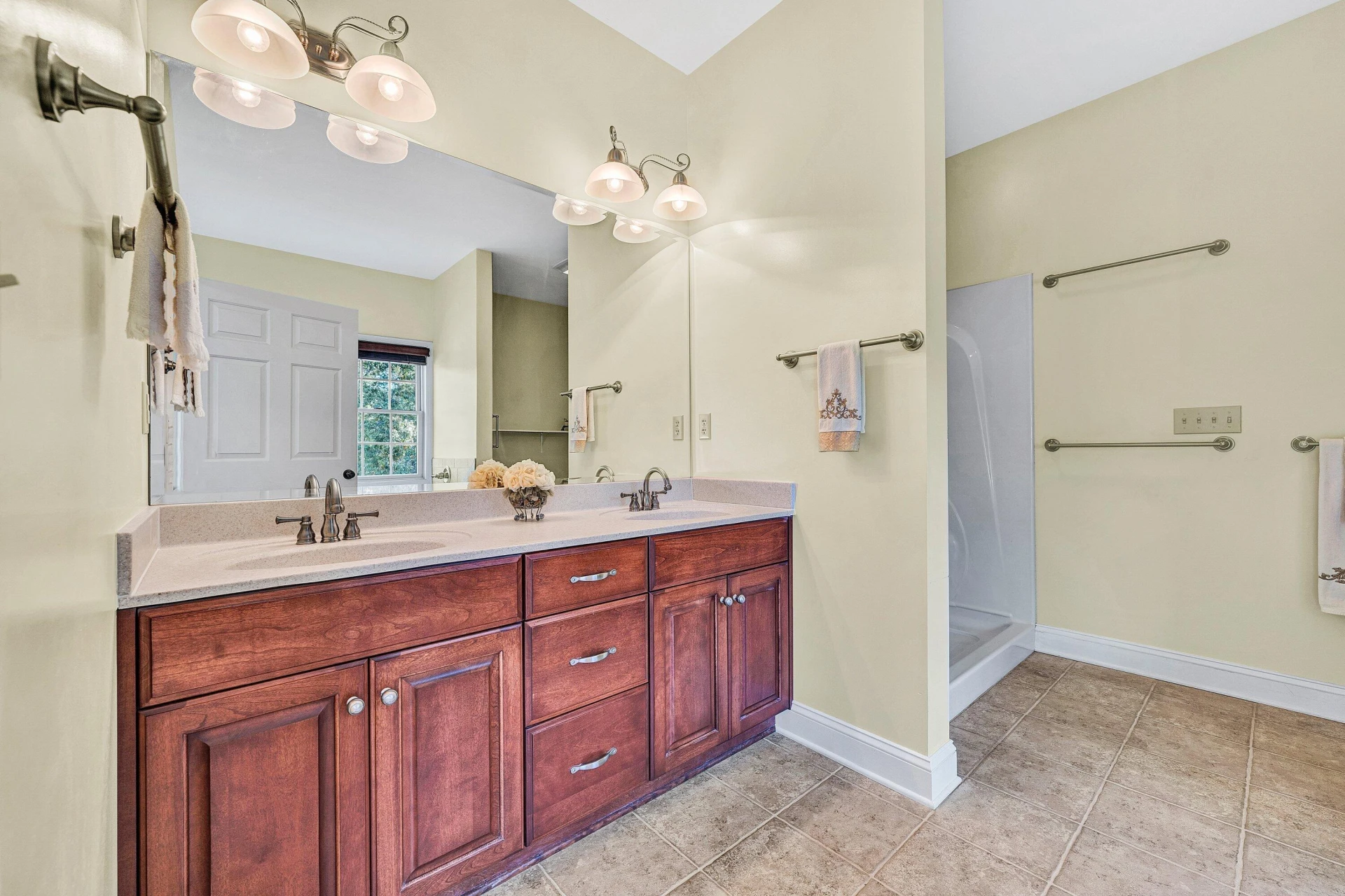 370 Saddlewood DR - Photo 20