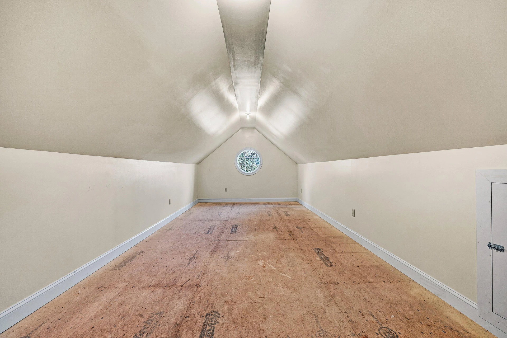 370 Saddlewood DR - Photo 36