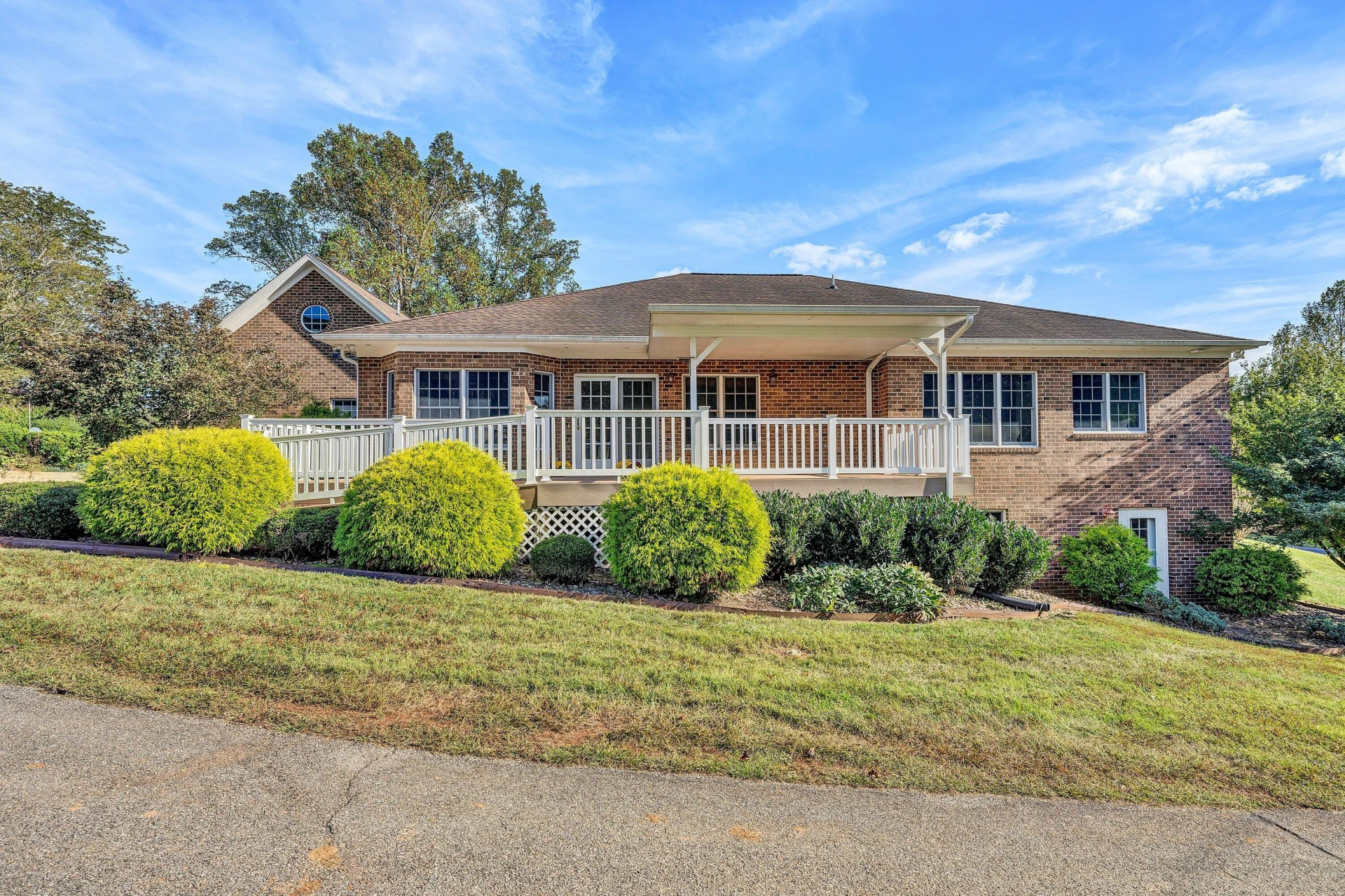 370 Saddlewood DR - Photo 47