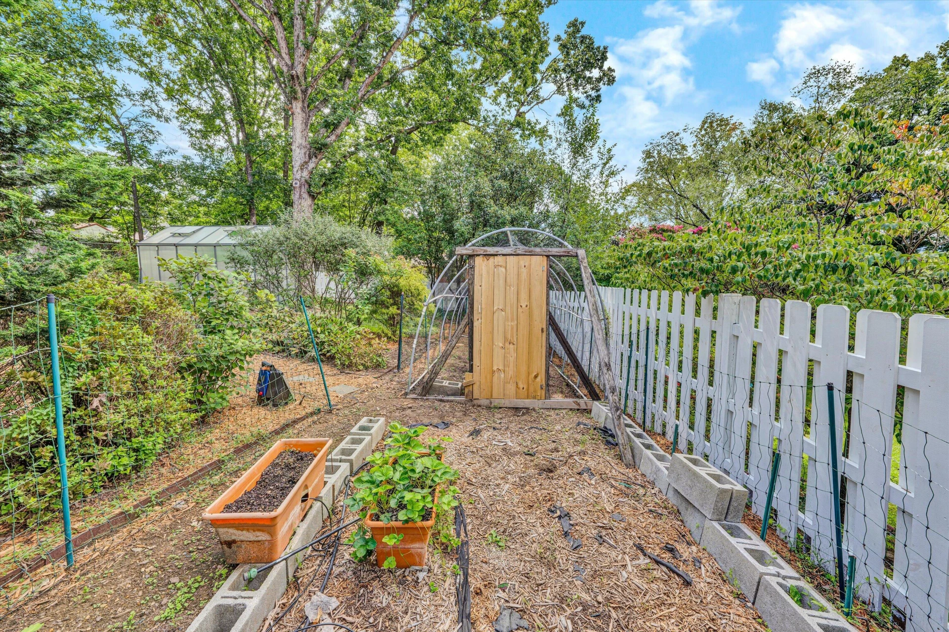 2626 Oregon AVE SW - Photo 57