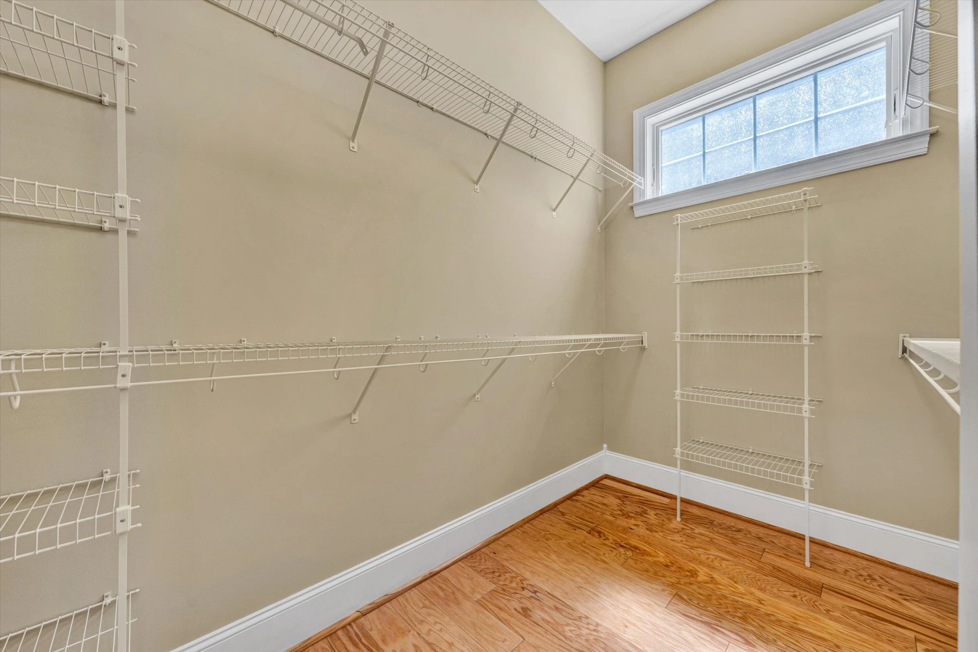 4944 Towne DR - Photo 37