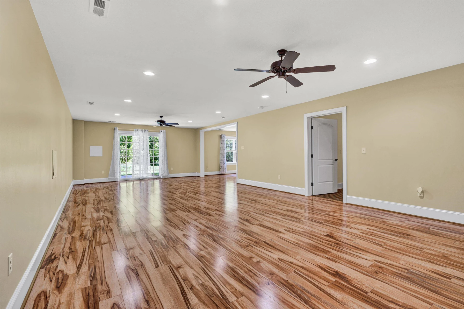 4944 Towne DR - Photo 41
